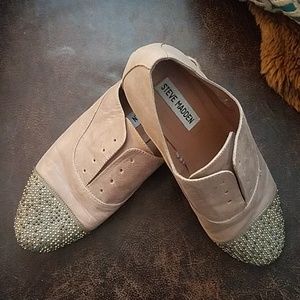 Steve madden leather flats with beaded toe
